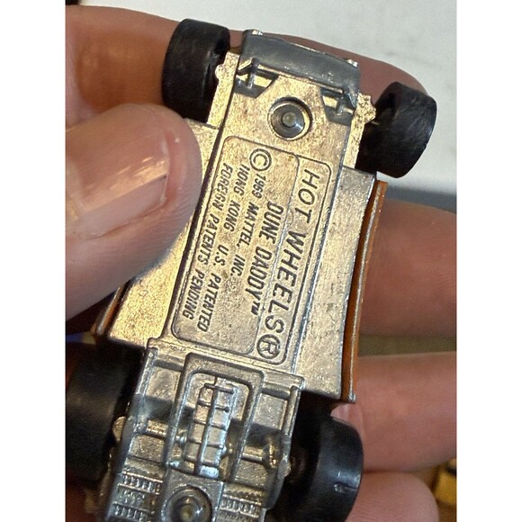 1969 MATTEL HOT WHEELS REDLINES DUNE DADDY in ORANGE Hong Kong Red Line Tires - Picture 6 of 10